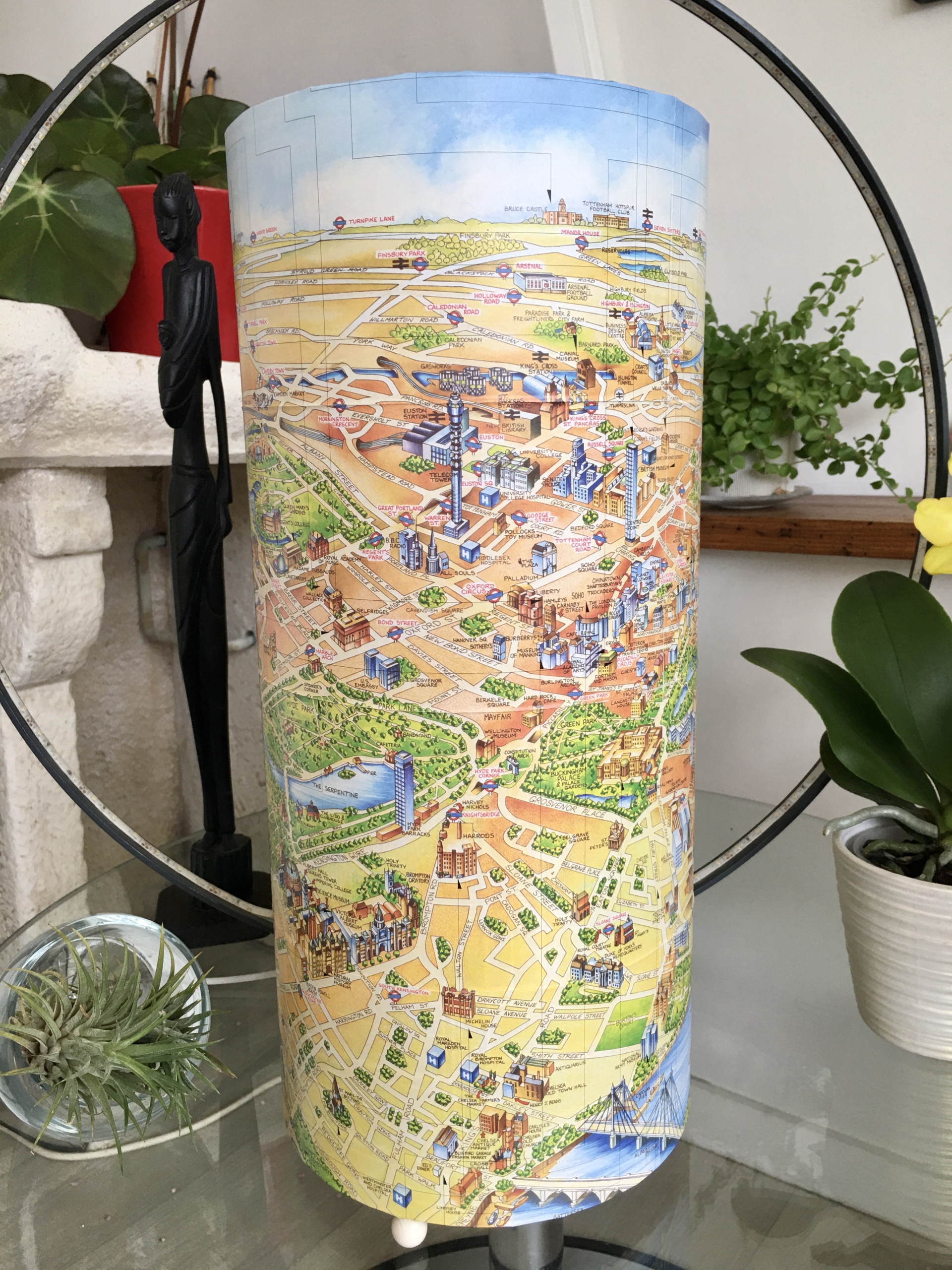 Lampe sur pieds thème Londres